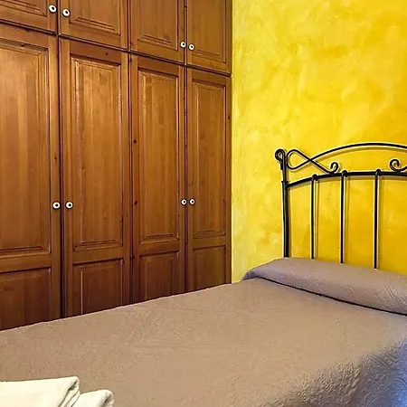 La Montana Apartment Frama
